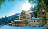 Giornata soleggiata in inverno a Monguelfo - Hotel Bad Waldbrunn 